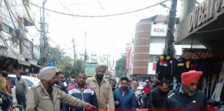 dog-squad-checking-in-jalandhar-bazaar