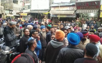 fight in jalandhar bazaar