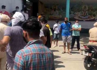 COMMISSIONERATE POLICE BOOKS 60 UNIDENTIFIED PEOPLE FOR OBSTRUCTING CREMATION OF CORONA PATIENT IN HARNAMDASS PURA