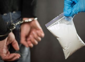 सब्ज़ियों का धंदा करते करते,अब DRUG SMUGGLING भी कर दी शुरू