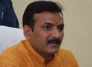 EWS कोटे से हुई थी भर्ती,बेसिक शिक्षा मंत्री सतीश द्विवेदी के भाई ने असिस्टेंट प्रोफेसर पद से दिया इस्तीफा up education