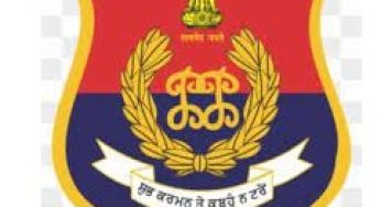दुकान पर बैठी लड़की से ASI ने किया दुर्व्यवहार..