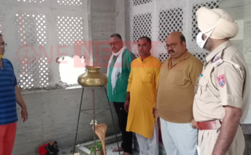 जालंधर में चोरो को नहीं भगवान् का भी खौफ , गुरुद्वारे के बाद अब मंदिर के दान पात्र तोड़ ले गए पैसे MANDIR MEIN CHORI