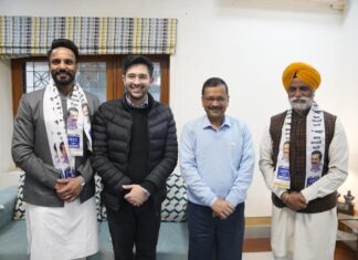 50 साल पुराने ‘ हाथ ‘ को छोड़कर ‘ आप ‘ के साथ हो लिए जोगिंदर सिंह मान,पढ़े क्या बोले राघव चड्डा