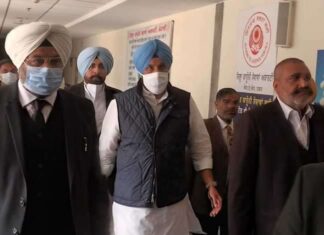 पंजाब के पूर्व मंत्री बिक्रम सिंह मजीठिया ने मोहाली कोर्ट में किया आत्मसमर्पण bikramjeet majithia