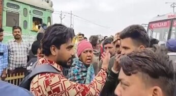 माता चिंतपूर्णी से आ रही बस पर हमला, सहमे यात्री, देखें मौके की तस्वीरें